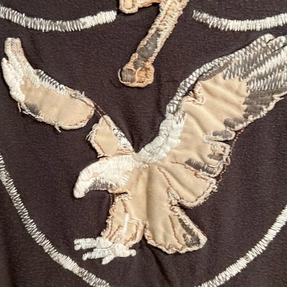 American Eagle Men’s Short Sleeve Graphic Tee in Brown Sz M - Picture 4 of 11